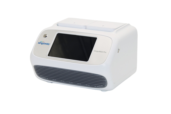 100-240V PCR เครื่องเรียลไทม์เครื่องเรืองแสงเชิงปริมาณ RT PCR Thermoนักปั่นจักรยาน 32 Wells